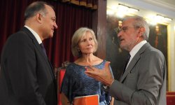 2016 ENCATC Congress - Cultural Management Education in Risk Societies - Towards a Paradigm and Policy Shift?!